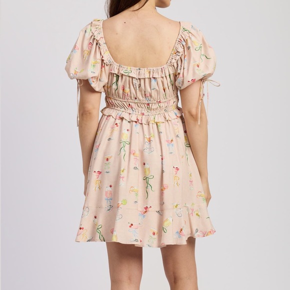 En saison mia ruffle puff sleeve mini dress! Size small NWT! - Picture 3 of 3